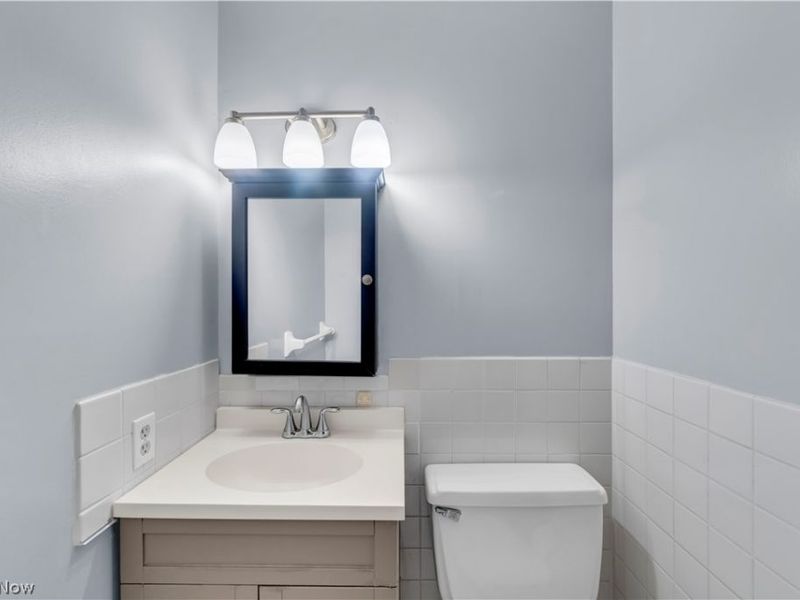 6850 Carriage Hill Drive, Unit D55, Brecksville, OH 44141 Photo 21