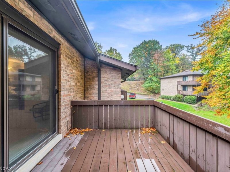 6850 Carriage Hill Drive, Unit D55, Brecksville, OH 44141 Photo 33