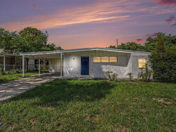 1421 LONGWOOD LOOP , TAMPA, FL 33619