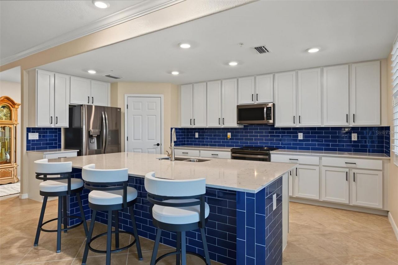 1017 Tidewater Shores Loop , Unit 1017, Bradenton, FL 34208 Photo
