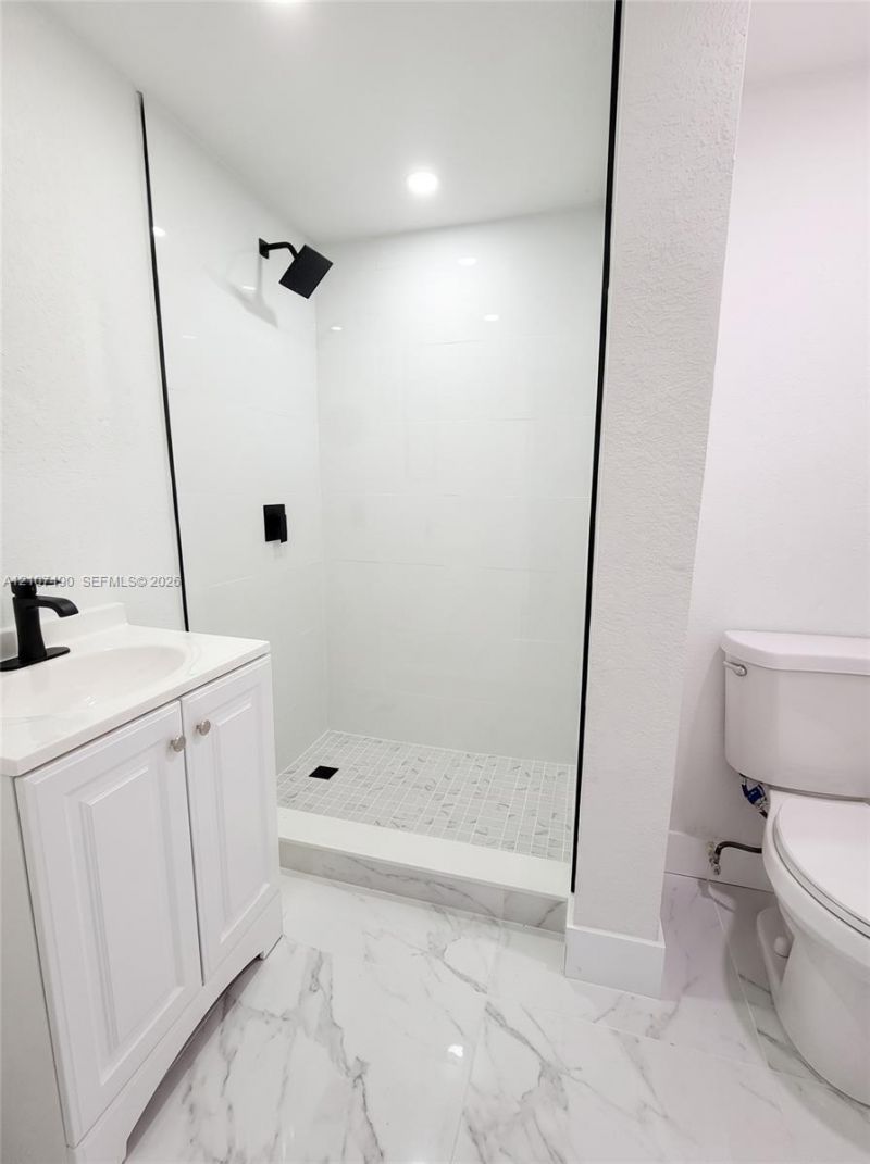 212 NW 28th Way , Unit B, Fort Lauderdale, FL 33311 Photo
