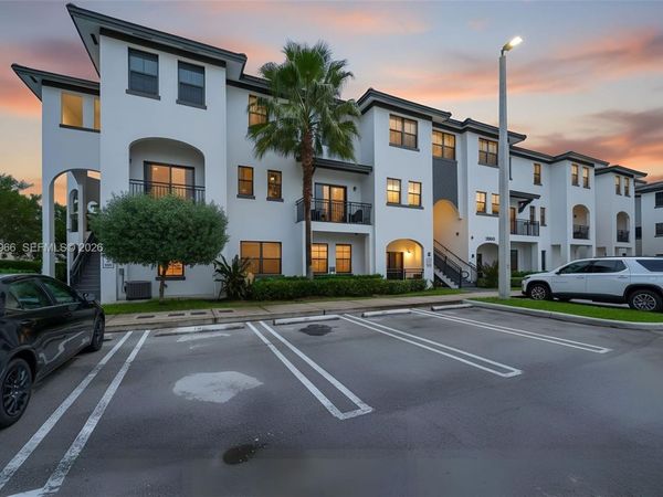15540 SW 136th St , Unit 202, Miami, FL 33196