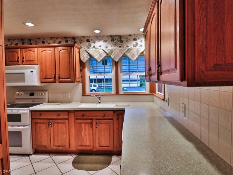 1890 Adams Street, Coshocton, OH 43812 Photo 17