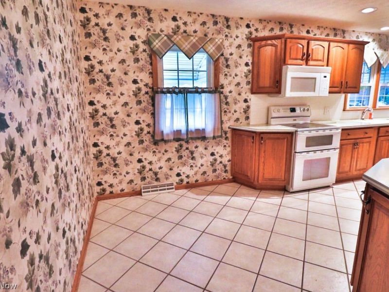 1890 Adams Street, Coshocton, OH 43812 Photo 21