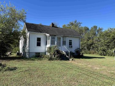 1735 Broadway Street, Vincennes, IN 47591