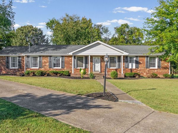 355 Kimbrough Rd, Clarksville, TN 37043