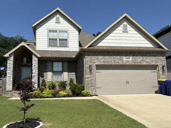 1408 Park Street , Lowell, AR 72745