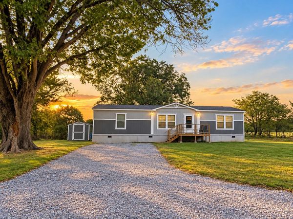 2409 Yarnaby Road , Hendrix, OK 74741