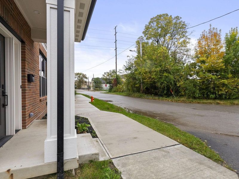 535 W Chapel Street, Columbus, OH 43215 Photo 42