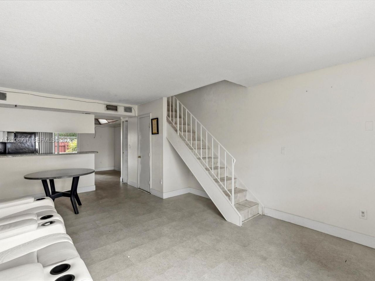 3979 W 9th Ct, Unit 23, Hialeah, FL 33012 Photo