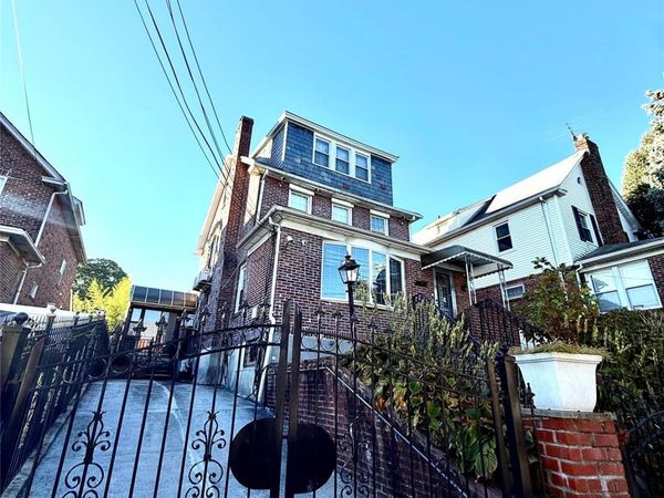 14606 13th Avenue , Whitestone, NY 11357