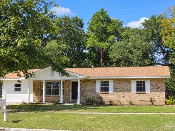 1004 Belair Rd, Pensacola, FL 32505