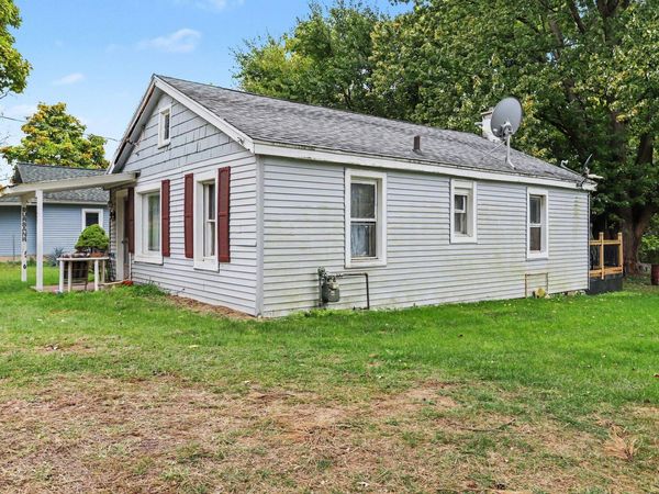 323 Cooper Avenue, Battle Creek, MI 49014