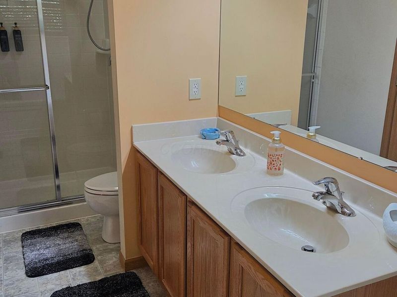 341 Stonhope Drive, Delaware, OH 43015 Photo 10