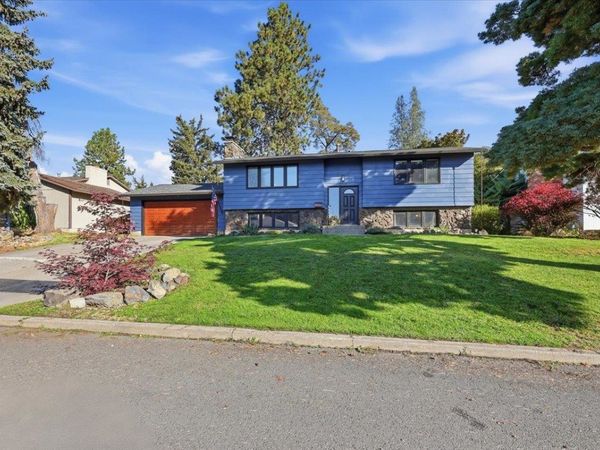 2717 E 38th Ave, Spokane, WA 99223