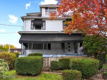 418 N Apple Street, Dunmore, PA 18512
