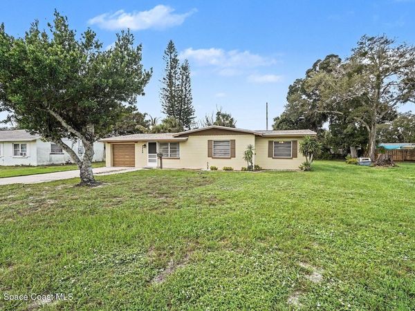 1550 Hillcrest Drive , Melbourne, FL 32935