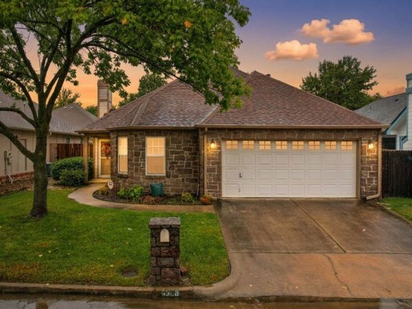 6308 S 90th East Place, Tulsa, OK 74133
