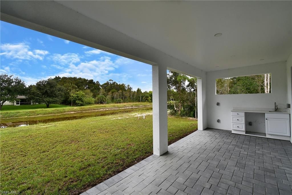 728 La Plata Ave, Lehigh Acres, FL 33974 Photo