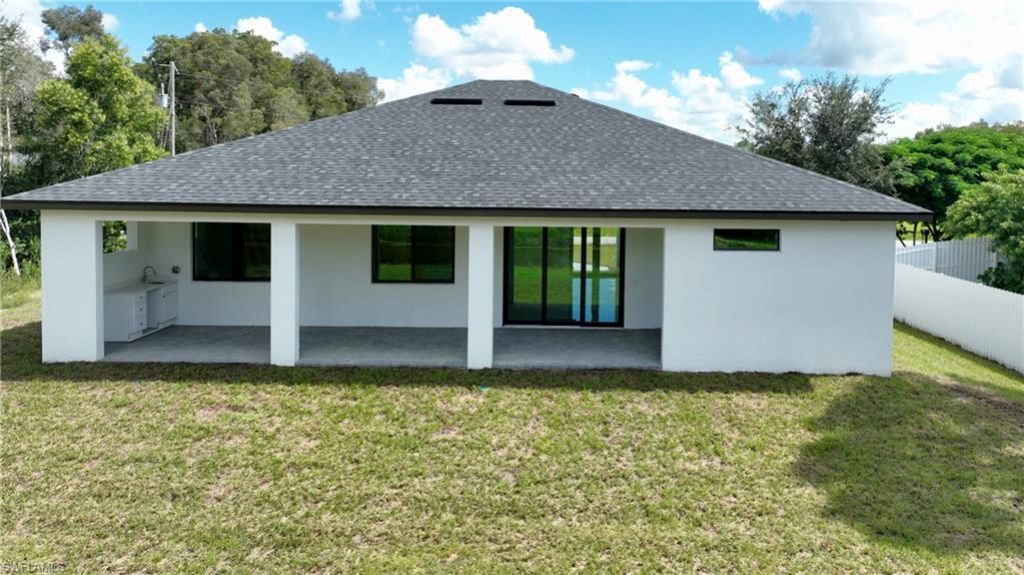 728 La Plata Ave, Lehigh Acres, FL 33974 Photo