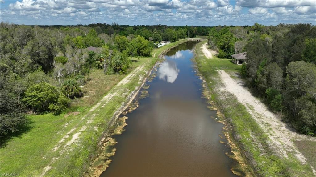 728 La Plata Ave, Lehigh Acres, FL 33974 Photo