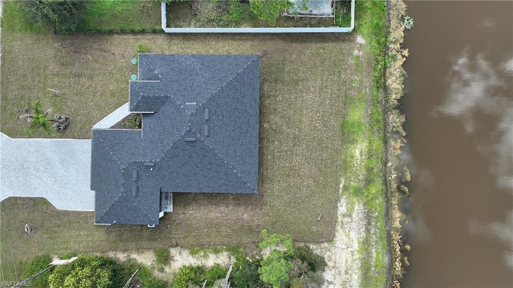 728 La Plata Ave, Lehigh Acres, FL 33974 Photo