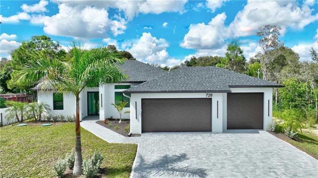 728 La Plata Ave, Lehigh Acres, FL 33974 Photo