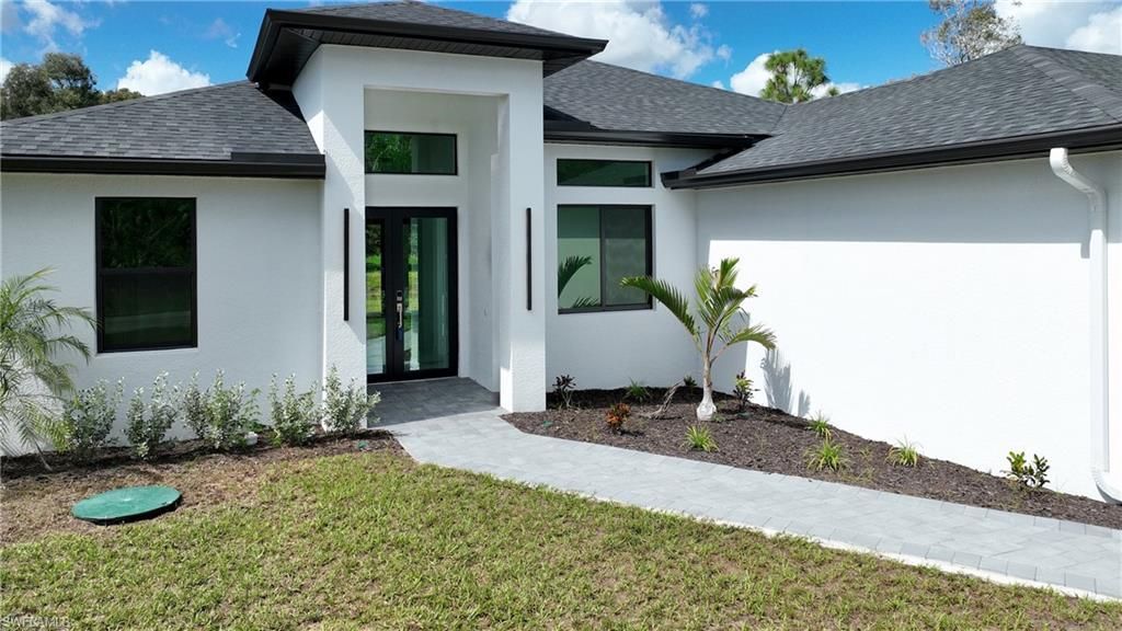 728 La Plata Ave, Lehigh Acres, FL 33974 Photo