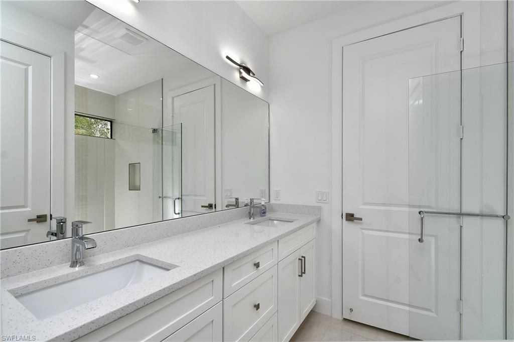 728 La Plata Ave, Lehigh Acres, FL 33974 Photo