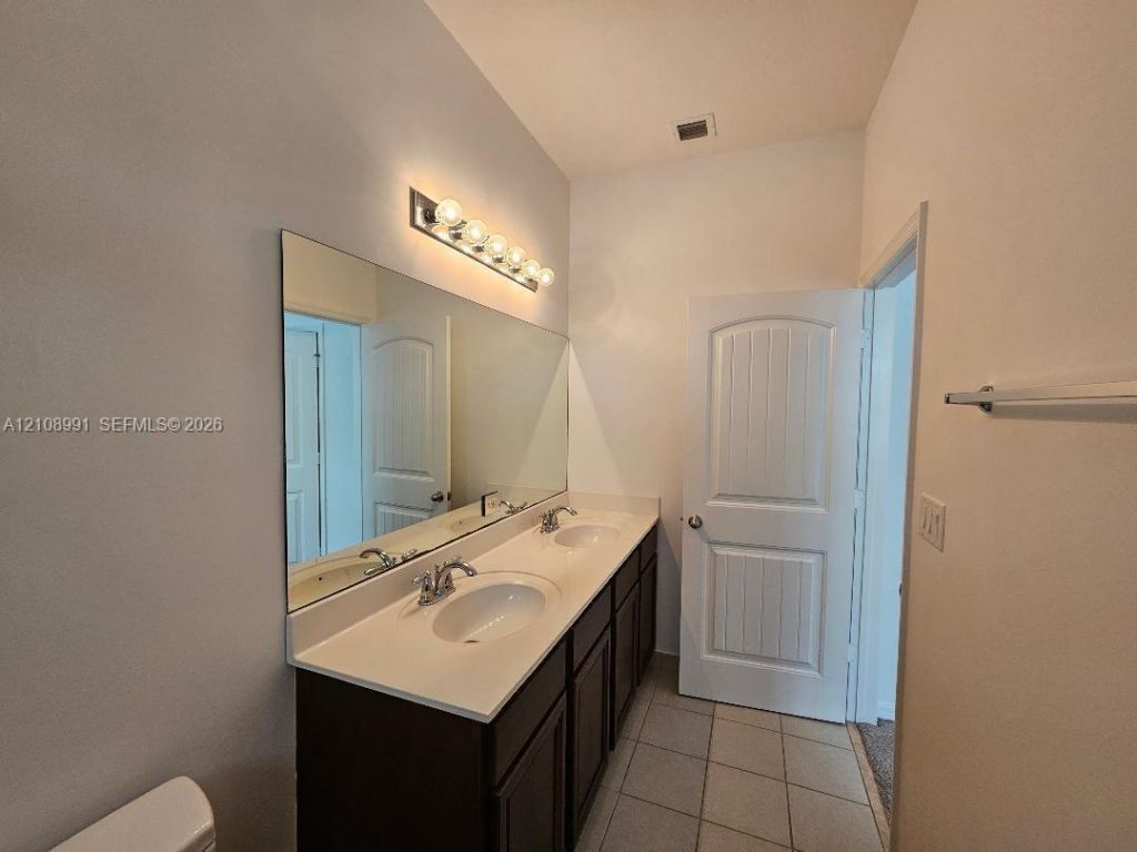 1088 NW 33rd Ct , Pompano Beach, FL 33064 Photo