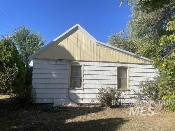 522 E 16th Street, Burley, ID 83318