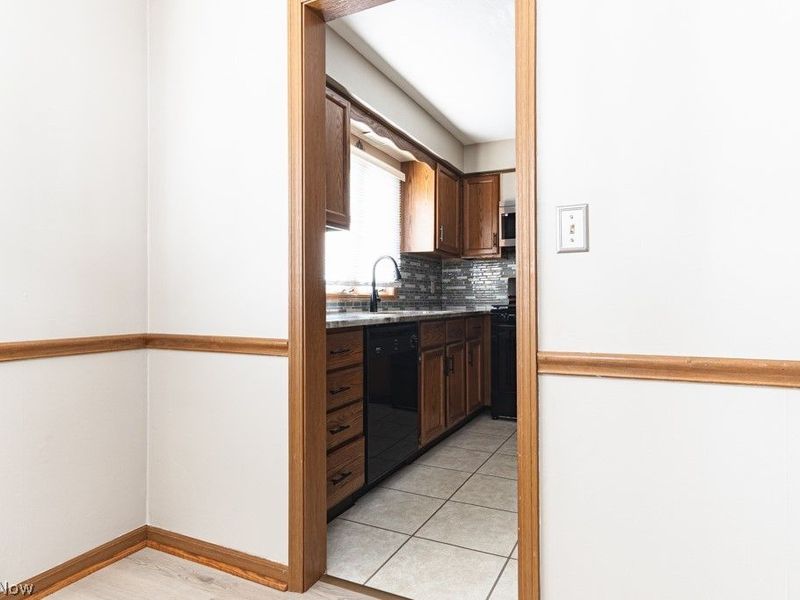 864 Pearson Circle, Unit 4, Boardman, OH 44512 Photo 19