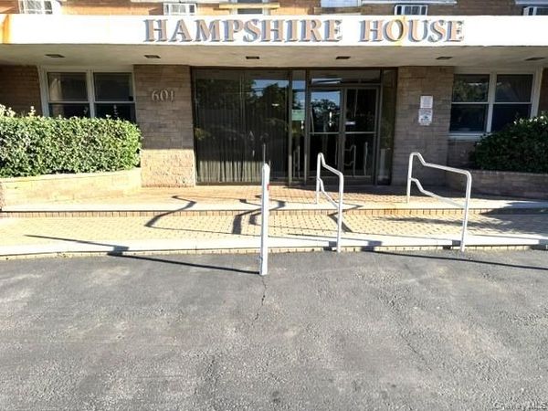 601 Chester Street A17 , Unit A17, Cedarhurst, NY 11516