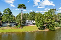 8506 Litchfield Drive photo 4