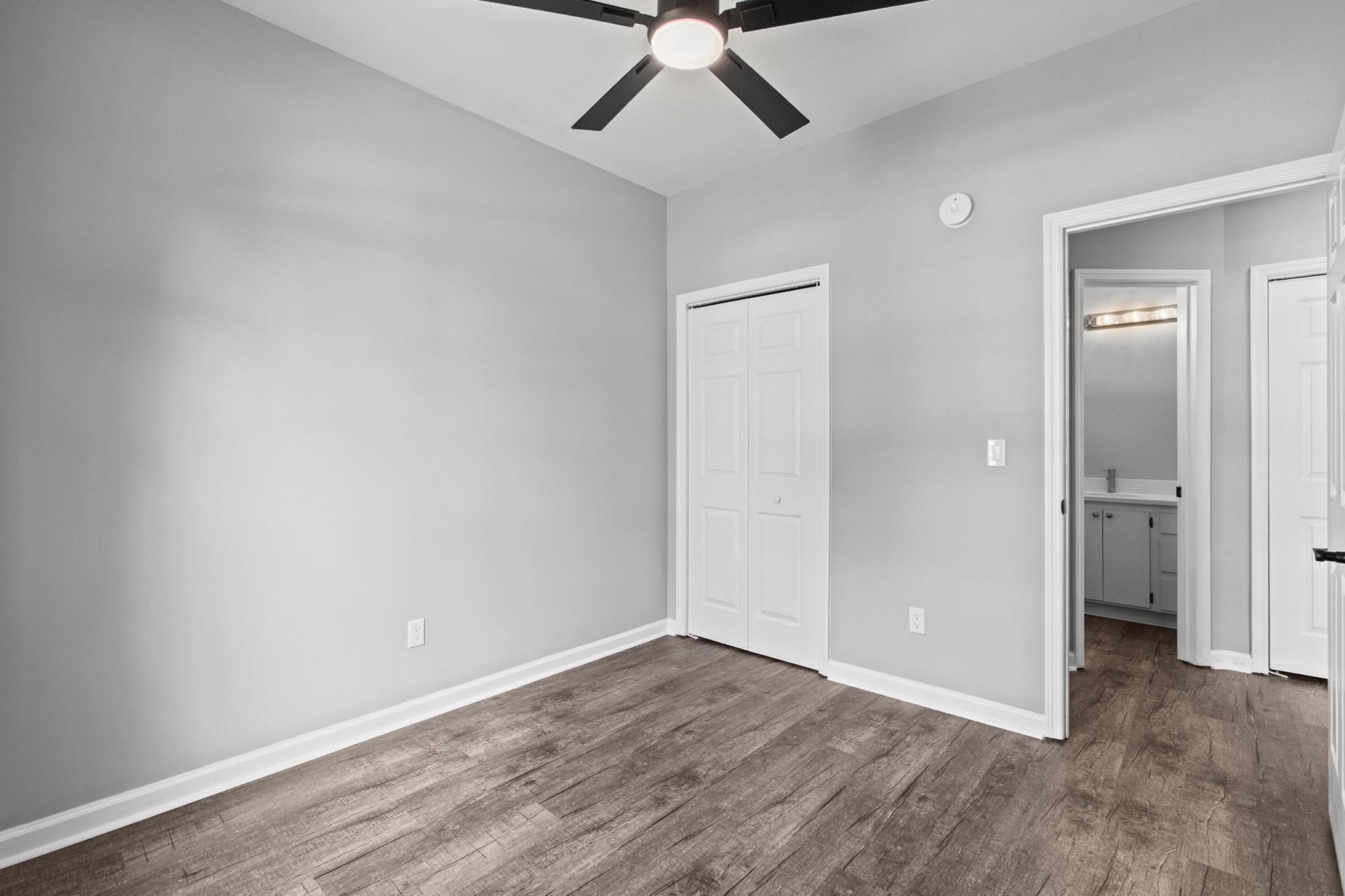 8506 Litchfield Drive Photo 8