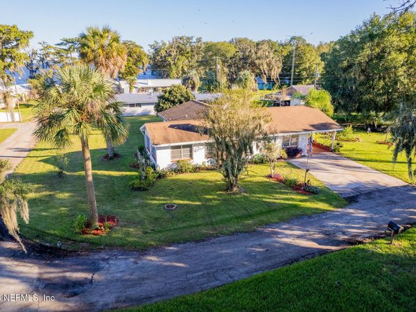 105 PARADISE Circle, Crescent City, FL 32112
