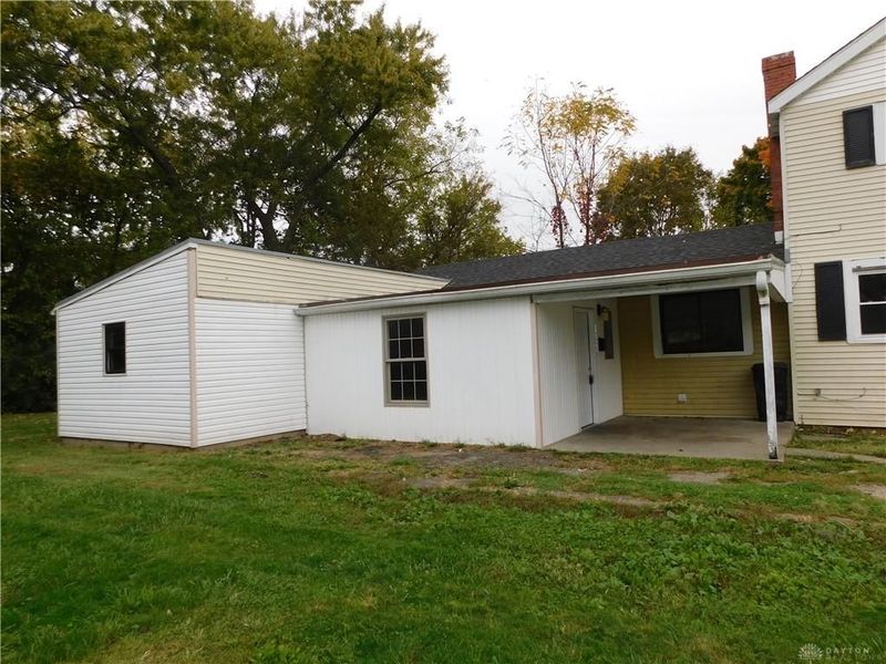 1739 York Street, Unit B, Springfield, OH 45505 Photo 2
