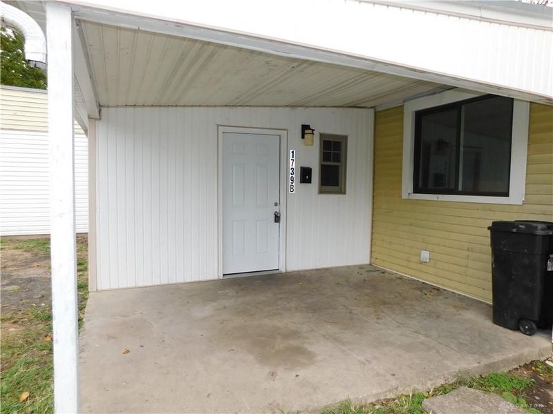 1739 York Street, Unit B, Springfield, OH 45505 Photo 3