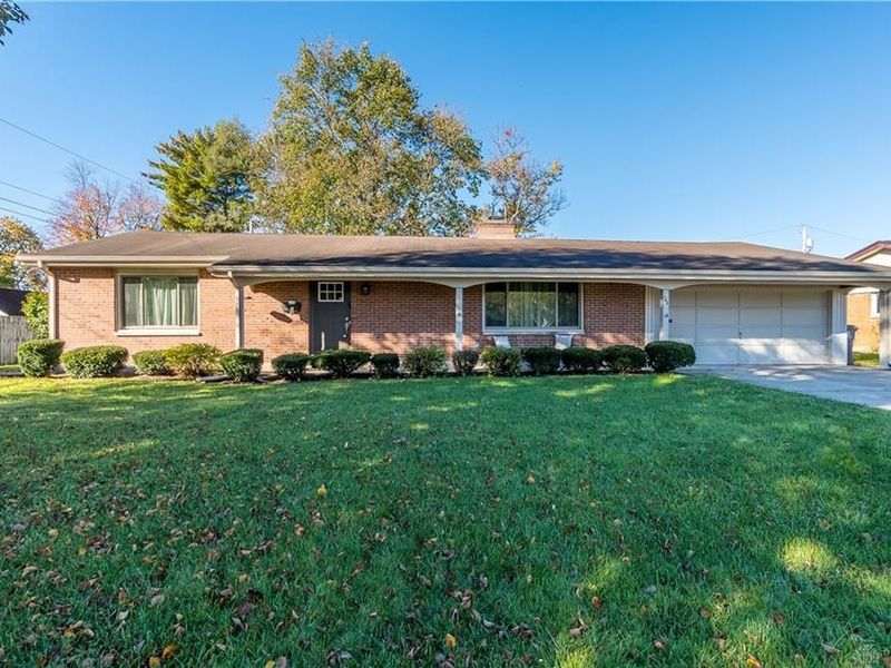162 Robin Hood Lane, Troy, OH 45373 Photo 1