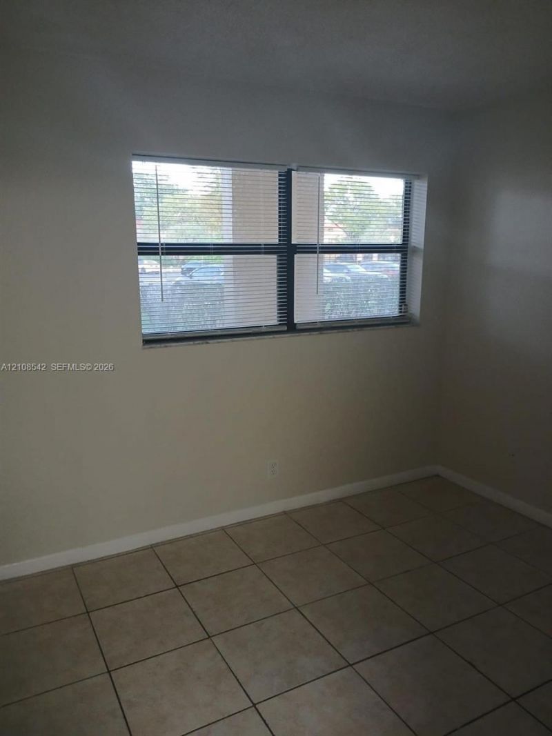 3396 Foxcroft Rd , Unit 106, Miramar, FL 33025 Photo
