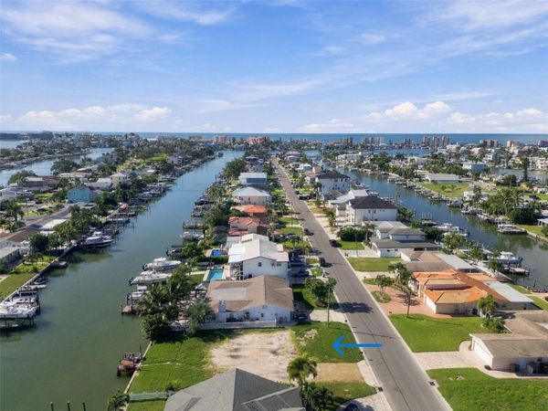 553 CRYSTAL DRIVE , MADEIRA BEACH, FL 33708