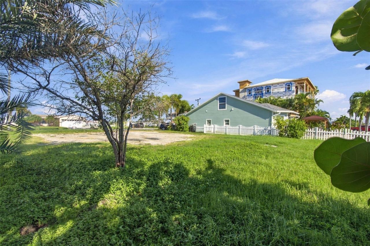 553 Crystal Drive , Madeira Beach, FL 33708 Photo