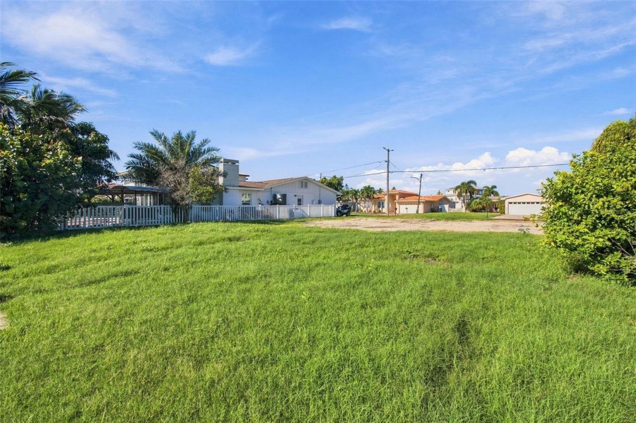 553 Crystal Drive , Madeira Beach, FL 33708 Photo