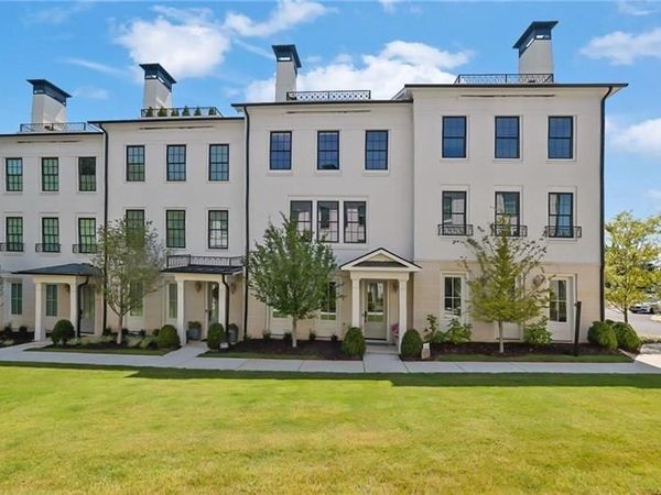 635 Mayfair Court , Alpharetta, GA 30009