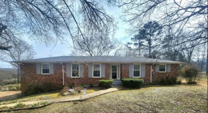 6552 Brownlee Dr , Nashville, TN 37205 Main Photo