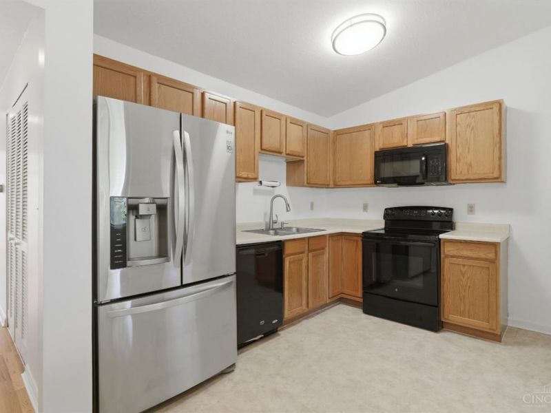 4480 Mayhew Avenue, Unit 5-17, Delhi Township, OH 45238 Photo 10