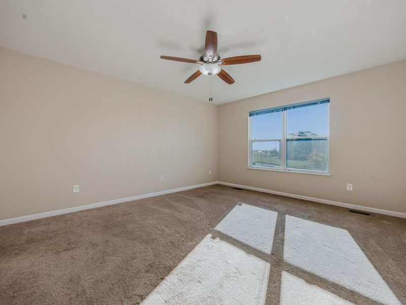 159 Chestnut Commons Drive, Commercial Point, OH 43116 Photo 27