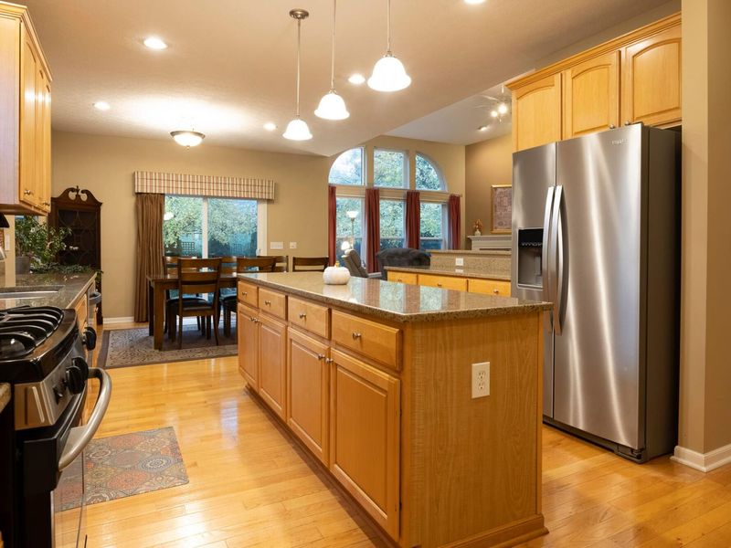 3807 Shallow Creek Drive , Powell, OH 43065 Photo 12