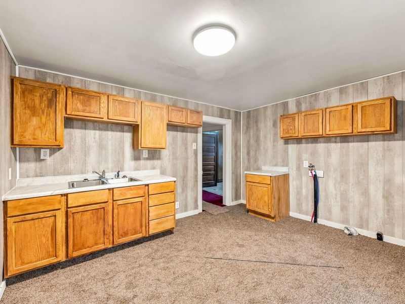 716 N Main Street , Marion, OH 43302 Photo 9
