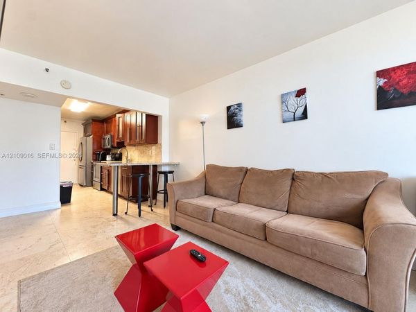 100 Lincoln Rd, Unit 1524, Miami Beach, FL 33139